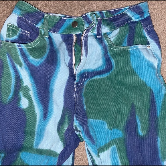 Patterned Jeans - Picture 2 of 3